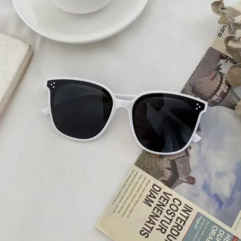 Fashion Round Men and Women Sunglasses Uv400 Fashion Classic Sunglasses Large Frame Sunglasses